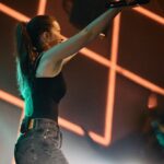 Sigrid Instagram - 10/10 tour 🌷🌷🇲🇽🇧🇷🇦🇷🌷🌷 Santiago tonight!