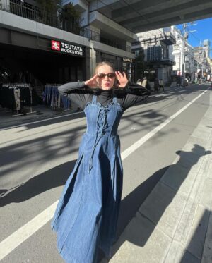 Sigrid Instagram - a tourist in Tokyo 🌻🌻🌻