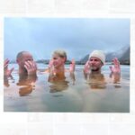 Sigrid Bonde Tusvik Instagram - Hva gjorde vi før badstua kom? Elsk på @skaarungen_lofoten #reklame