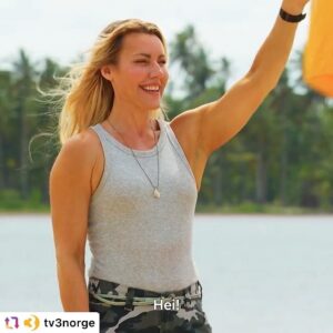 Silje Torp Instagram - Woop woop!🥳
I dag er det premiere på Robinsonekspedisjonen🏝

18 fantastiske deltagere står klare for ekspedisjon, og å ta seerne med storm!😍

Sees der, da!🙌🏻

@tv3norge @viaplaynorge #robinsonekspedisjonen2021 #survivor2021