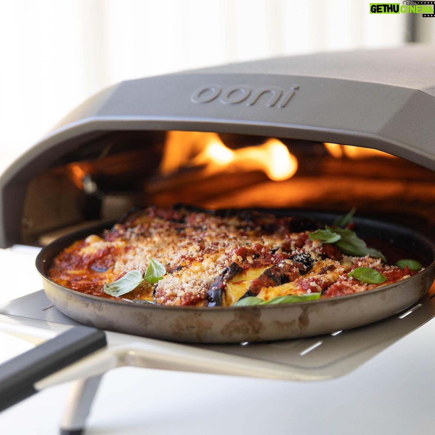 Silvia Colloca - 1K Likes - Think eggplant parmigiana, but a lot easier and phenomenal in flavour!
Hassleback Eggplant Parmigiana
From my new show @silviasitalianmasterclass
Ingredients
2 large aubergines
600 ml of passata
200g @floridiacheese casalingo -or your melty cheese of choice) sliced into 1 pieces
½ cup fresh breadcrumbs
¼ cup (60ml) of extra-virgin olive oil
salt and pepper for seasoning
fresh basil, leaves picked to serve
Method
Preheat the oven to 180°C, fan 160°C. Cut lengthways slits into the aubergines about 1cm apart, leaving the stalk attached and taking care not to cut right down to the bottom OR Pre heat your @oonihq pizza oven to 250C
Cut lengthways slits into the eggplants about 1cm apart, leaving the stalk attached and taking care not to cut right down to the bottom
Arrange the fanned eggplant into a large roasting tin or ovenproof dish and season. Drizzle with half of the oil and bake for 20 minutes in a traditional oven, and 15 minutes in a pizza oven.
Take the tray out of the oven, place mozzarella in between eggplant slices, cover with passata, season to your liking, top with breadcrumbs and drizzle with remaining olive oil. Bake for 15-20 minutes or until melty and golden brown. This will only take 5-6 in a pizza oven.
Serve with bread and basil leaves.
Watch on @channel10au or @10playau