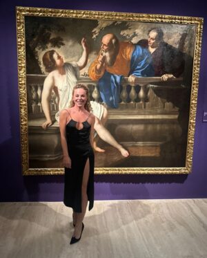 Silvia Marty Instagram - @carolinaherrera ✨Noche de arte✨ Inauguración de la exposición Maestras @museothyssen Presentación del libro Coloramina