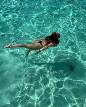 Silvia Marty Instagram - caribbean waterfall 🐚🦀🐡🦞