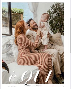 Silvia Mazzieri Instagram - Ringrazio @vanityfairitalia per aver messo in evidenza il “soffio vitale”che mi accompagna in questa nuova vita.

Ringrazio @alessandroperuggi per le bellissime foto e @wannabemgmt per il magnifico supporto.