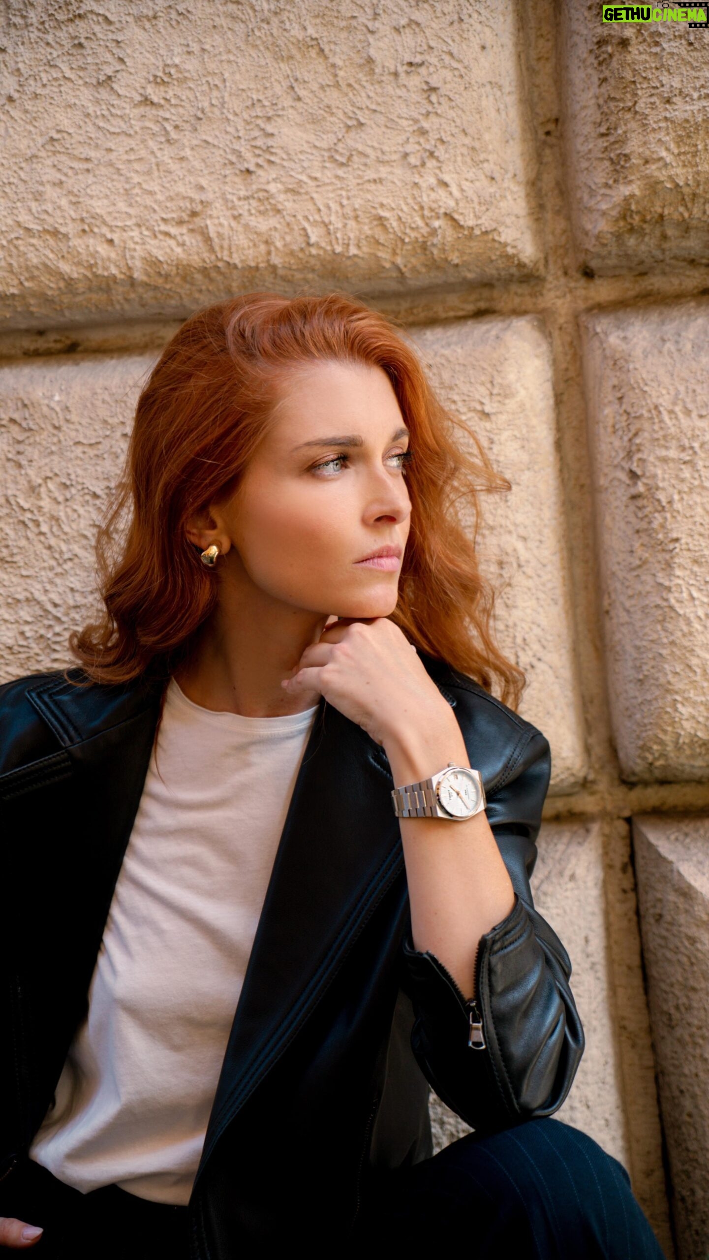 Silvia Mazzieri Instagram - Il nuovo Tissot Prx è come me, non si ferma mai. #tissot #prx @tissot_official #adv