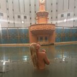 Simona Krainová Instagram – tak moc ráda se sem vracim🙏❤️ @thermiapalace @ensanahotels.sk #zrkadliskobahnisko #wellness