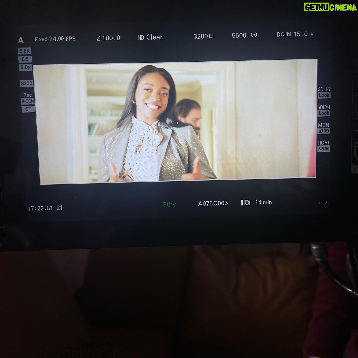 Simone Joy Jones Instagram - Don’t Tell Mom The Babysitters Dead is out in theatre’s nationwide. See you there ❤️🎞️🍿