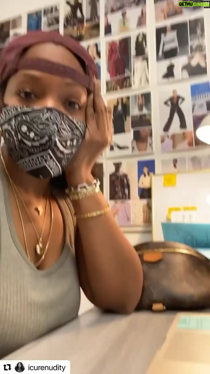 Simone Missick Instagram - FASHION! @icurenudity is the genius behind all of the amazing looks on @allriseown with @weyni @angelacstyles and @kymmyizabeauty helping to make magic happen. This woman is an absolute dream to work with these past 3 years. We have a little too much fun every day. #smile #thankful #dream #fashion #ootd https://www.instagram.com/reel/CbTNiS3jIcq/?utm_medium=copy_link