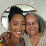 Simone Missick Instagram - @naacpimageawards with my FAMILY is the BEST way to do an awards show!!! My mom, dad, brother, nephew, and mother in love all got the red carpet treatment...at my house!!! If there’s one thing I love, it’s my family ❤️ @naacpimageawards #naacpimageawards #blacklove