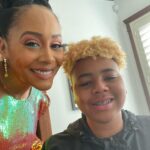 Simone Missick Instagram - @naacpimageawards with my FAMILY is the BEST way to do an awards show!!! My mom, dad, brother, nephew, and mother in love all got the red carpet treatment...at my house!!! If there’s one thing I love, it’s my family ❤️ @naacpimageawards #naacpimageawards #blacklove