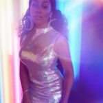 Simone Missick Instagram – My #wcw is dedicated to my #stylist , prayer warrior and friend @robynvictoriaf aka #itsallaboutthedetails
Robyn and I met on a photo shoot in 2018, and we have been rocking ever since. From press days to Comic-Cons to red carpets and zoom interviews and photo shoots…I canβt remember all of the things sheβs done over the years to βmake it happenβ…all the phone calls, emails, late night runs around NYC for pulls, shoe shipments from London, setting me up with jewelers in LA to get diamonds π But she is meticulous about the little things: every earring, every ring, every shoe is carefully chosen. She works with what makes me feel good AND look good, and Iβm a tough cookie πͺ but she does it all with a smile and a positive outlook. Itβs hard to describe how difficult it can be for stylists of color sometimes(the fashion industry is notoriously non-inclusive)…making appointments over the phone and when you show up, the person running the design house sees your face, and gets amnesia, βoh, we donβt have that available anymore…you misunderstood me…who did you talk to?βOr having to be creative with your client because sheβs not a size 0, or a household name. This all may sound trite, but when someone like Robyn has the creative eye and vision, itβs tough to see her not always be able to fully realize it because of circumstances beyond her control. But itβs still amazing to see what she does with what sheβs got. Which is a lot of talent and drive. I hope this partnership with #twgincubator allows her to take it even further… #wmagazine with @jurneesmollett is her next goal…then world domination because, why not π€·π½ββοΈ ππΎ Iβm proud of you Robyn β€οΈ go to her IG page to see the full video.
#Repost @robynvictoriaf with @make_repost
γ»γ»γ»
I’m at a loss for words, proud is one that comes to mind. Mind blown is another. And the most important words, THANK YOU to the amazing team @thewallgroup π€ππ€
I’ll let them take this one–
Meet #TWGIncubator Mentee & NY-based stylist @robynvictoriaf — model turned stylist, as she shares her career highlights and pivots, how she handles pressure, and her drive to make inclusion at the forefront of the industry