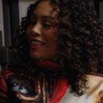 Simone Missick Instagram - The LOLA COASTER rides tonight! I don’t think y’all are READY!!!! Episode 308 written by @dswishrox and @mscott5903 and directed by our very own DP Dave Harp called “Sliding Doors” will shift some things around! You will holler, and scream and sing, and maybe even cry…See y’all at 8 on @owntv ! #lolacoaster #allrise #naturalhair #fashion #mua #music