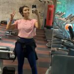 Simran Kaur Hundal Instagram - 🫶🏽🫶🏽🫶🏽 . . . . . #simranhundal #simrankaur #gymselfie #gymgirl #gymday