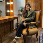 Simran Kaur Hundal Instagram - Baby its cold outside 🥶 . . . . . . . . . . . #simrankaur #simrankaurhundal #chandigarh #vanityvandiaries