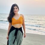 Simran Kaur Hundal Instagram - 🌼🌼🌼 . . . . . . . . . . . . #simrankaurhundal #simrankaur #beachgirl #beachwear #goa #southgoa
