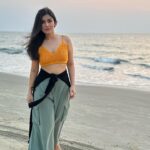 Simran Kaur Hundal Instagram - 🌼🌼🌼 . . . . . . . . . . . . #simrankaurhundal #simrankaur #beachgirl #beachwear #goa #southgoa