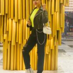 Simran Khan Instagram - How can you miss the first day first show of Pathan if you are Srk fan❤️ #pathan Outfit : @urbanic_in Jacket : @zara . . . . . . #firstshow #movie #pathan #srk #movietime #fashionstyle #review #action #bollywood #instalove #ootd #instagood #actress #simrankhan