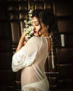 Simran Khan Instagram - Model: @_simrankhanofficial_ Hair & makeup: komal Photography: @spphotographyandart Concept: @spphotographyandart Thanks to @ssongerwala Insta id: https://instagram.com/spphotographyandart?igshid=YmMyMTA2M2Y= #fashioninspo #fashionillustration #fashions #fashioninsta #fashionart #fashionmen #fashionphotographer @nextdoormodel – #nextdoormodel #instapost #picoftheday #photograhy #explore #exploremore #viral @tcl_theclassylifestyle – #theclassylifestyle @yaf.magazine – #yafmagazine @MISTAKEmagazine – #MISTAKEmag @sticks_and_stones_agency – #postmystickpics @hot_is_the_new_black – #hotisthenewblack @cheadsmagazine – #cheadsmagazine @skynmagazine – #skynmagazine @hangovermagazine – #behangover @igpodium – #igpodium @wearethepeople.magazine – #wearethepeoplemag @lepetitvoyeur – #lepetitvoyeursubmissions