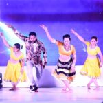 Simran Khan Instagram - Creativity is a habit, and the best creativity is the result of good work habits. . . . #dance #danceevent #choreographerlife #events #simrankhan #southdance #lovemyteam❤️ #lovemyjob