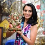 Sindhu Lokanath Instagram – Ellarigu Ganesha chaturthiya shubhashayagalu. Matthomme kadabu tinno samaya bandidhe🤤
Yummm… 🤤
.
#ganeshchaturthi #festival #ganeshahabba #ganapatibappamorya #love