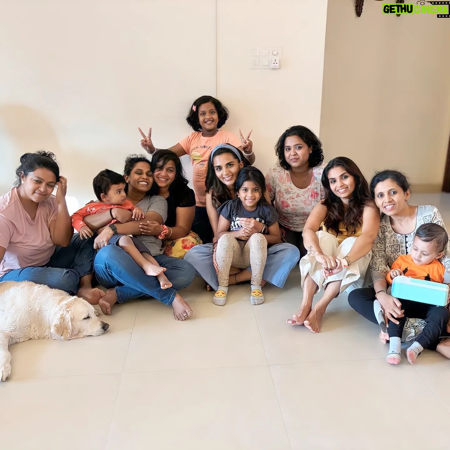 Sindhu Lokanath Instagram - Happy Gallentines day my crazy gal pals❤️ Cheers to 20yrs and life long fraandsheep🤗