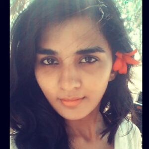 Sindhu Lokanath Instagram - It's a Friiiiiiyaaayy.