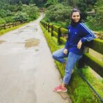 Sindhu Lokanath Instagram - 🤗 . #monsoon #madikeri #coorgdiaries #lovecoorg #travel #shoot