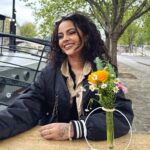 Sindy Michelle Claudia Auvity Instagram - Nouvelle photo de profil, nouvelle era ? J'espère que tout vas bien pour vous les mimis, votre mois d'avril sur 10 ? Personnellement je lui met un 6, juste au dessus de la moyenne, jme sens mieux et de plus en plus loin de la dépression, je recommence à passer de beaux moments et ça fait énormément de bien ♡