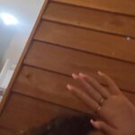 Sindy Michelle Claudia Auvity Instagram - Je fête officiellement mes deux mois sans traitement 😭😭 J’ai pas vraiment de mots pour vous dire comme j’me sens libérée, y’a quelques moi jamais j’aurais cru ça possible. J’reprends enfin confiance en mois après ces trois années de tempête, j’recommence a filmer, à photographier et surtout à vivre 🫶🏽 On va pouvoir reprendre la place de bête de meuf que j’ai trop longtemps laissé vacante, comme dis tonton Orel, la fête est finie 🤍