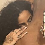 Sindy Michelle Claudia Auvity Instagram - Je t’attendais cet été, en me disant que c’était un beau cadeau de fin de vingtaine, en imaginant déjà les couleurs de ta chambre et toutes les compotes que j’allais pouvoir te concocter. T’as redonné un souffle à ma vie et en quelque jours j’ai énormément grandi, murit et appris. J’ai découvert une peine qui coupe le souffle et l’appétit, mais qui renforce énormément de choses. J’ai senti notre connexion, ta présence et ton départ. Mais surtout ta force parce que je sais que t’as essayé, c’est dans notre sang de s’accrocher, on est comme ça nous. T’as encore plus ouvert mon coeur de femme, merci d’être passé 🤍