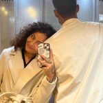 Sindy Michelle Claudia Auvity Instagram - Dis aux étoiles de nous préparer une bête de combinaison astrologique, on est bien déterminés à t’faire un p’tit frère. J’ai l’impression d’avoir inventé ces résultats, ces sensations, ces ressenti. J’ai l’impression que mon coeur va exploser tellement c’est violent. Merci pour votre soutien, on vous lit. Ainsi va la vida 🤍