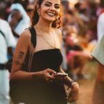 Sindy Michelle Claudia Auvity Instagram - On clôture l’été et plus particulièrement septembre avec ce petit dump, ravie d’avoir pu aller faire un bisou à ma famille à bordeaux, j’ai réussi ma rentrée alors que j’avais mega peur de la rechute. Je me sens installée dans une nouvelle ère de ma vie ou j’ai plus vraiment peur de grand chose, juste une folle folle envie de vivre et d’être heureuse ❤️ Et vous ?? Septembre sur 10 ?