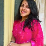 Sireesha Bhagavatula Instagram - Andariki Ugadi Subhakankshalu 🍃🌹 🍃💐