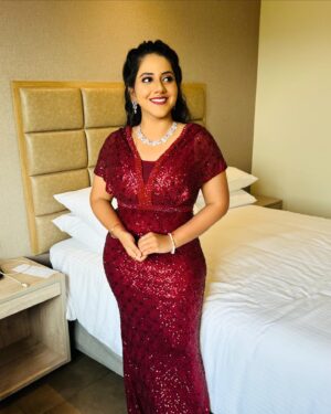 Sireesha Bhagavatula Instagram - Dolled up for #vijayantonylive Madhurai ❤️

Lovely makeover by @harini_muah 💄
Wearing this gorgeous outfit from @lithas_rentals 👗 
Classic accessories from @krithika_rental_jewels 💍