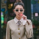 Sisley Choi Instagram - SPOTTED‼️ 黑超B Looking Lost in the Streets of Central 👶🏻