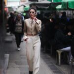Sisley Choi Instagram - SPOTTED‼️ 黑超B Looking Lost in the Streets of Central 👶🏻