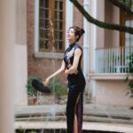 Sisley Choi Instagram – 🤍
就算要像野草一樣堅韌
也不要沒了天真與幻想
.
@cac_1959
