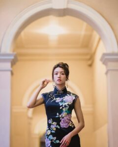 Sisley Choi Instagram - 🤍 就算要像野草一樣堅韌 也不要沒了天真與幻想 . @cac_1959