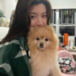 Sisley Choi Instagram - 雙喜臨門🧧人日初七 油生八歲生日！ 今年仲唔發大財?😹🤝🏼 祝各位 龍精虎猛 平安 每事順♥️ #人日快樂 #油嘜菜