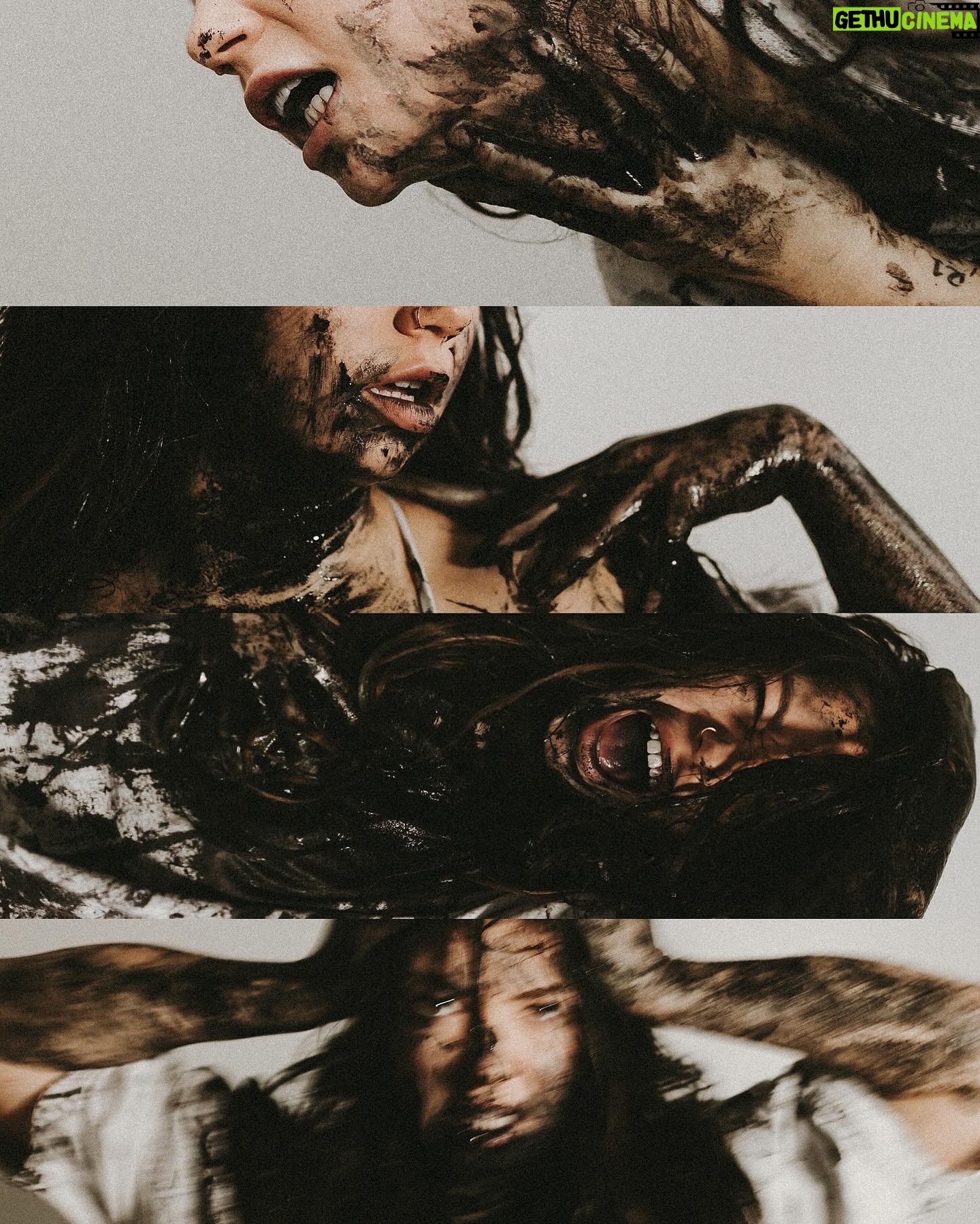 Skye Dolecki Instagram - 🖤what are you afraid of?💀 • • I had the amazing opportunity to work with Skye today in Kentucky before Dynamite this week! We put together this spooky goopy set on the spookiest day of the year. She’s so great & I love her! This concept was so fun & delicious, as the black goop is just homemade frosting! Happy Halloween! • • • Model :: @skyeblue_wrestling • Location :: @snicole_photography & @renee.hensley.photography’s Studio • Shot with the Canon R6 w/ 35mm f/1.4 lens • #theeditorialstyle #ohiophotographer #clevelandphotographer #whenweallfallasleepwheredowego #skyeblue #spookyphotoshoot #halloweenphotoshoot #happyhalloween