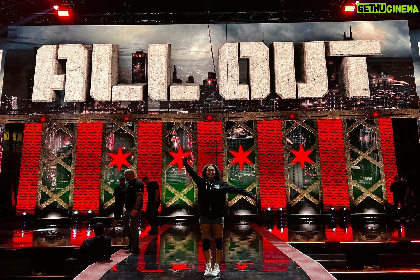 Skye Dolecki Instagram - All Out. Forever grateful to be Chicago’s own 💙 #aew #aewallout #chicago #skyeblue #zerohour #aewzerohour