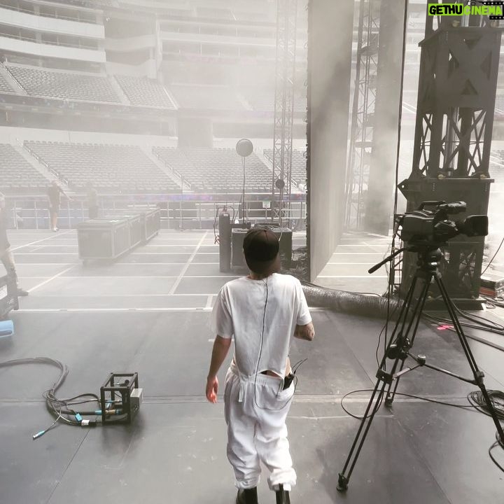 Skylar Grey Instagram - Soundcheck —-> Show @sofistadium