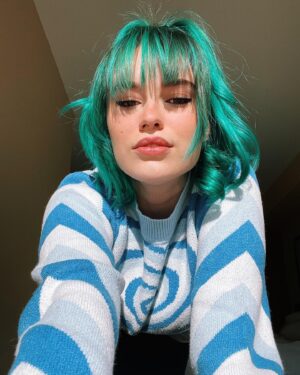 Skyler Wright Instagram - suns out today