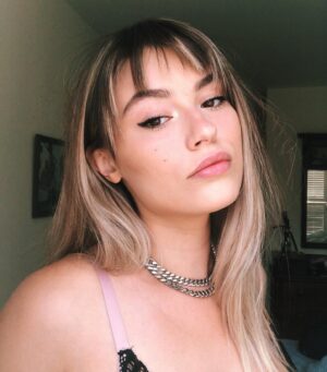 Skyler Wright Instagram - tired !!! (thx for the 🧊 @rimorjewelry)