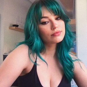 Skyler Wright Instagram - y’all messing with photobooth still