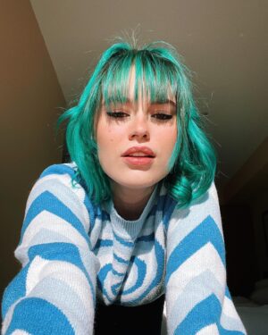 Skyler Wright Instagram - suns out today