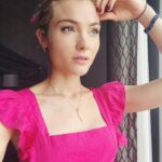 Skyler Samuels Instagram - 🌷