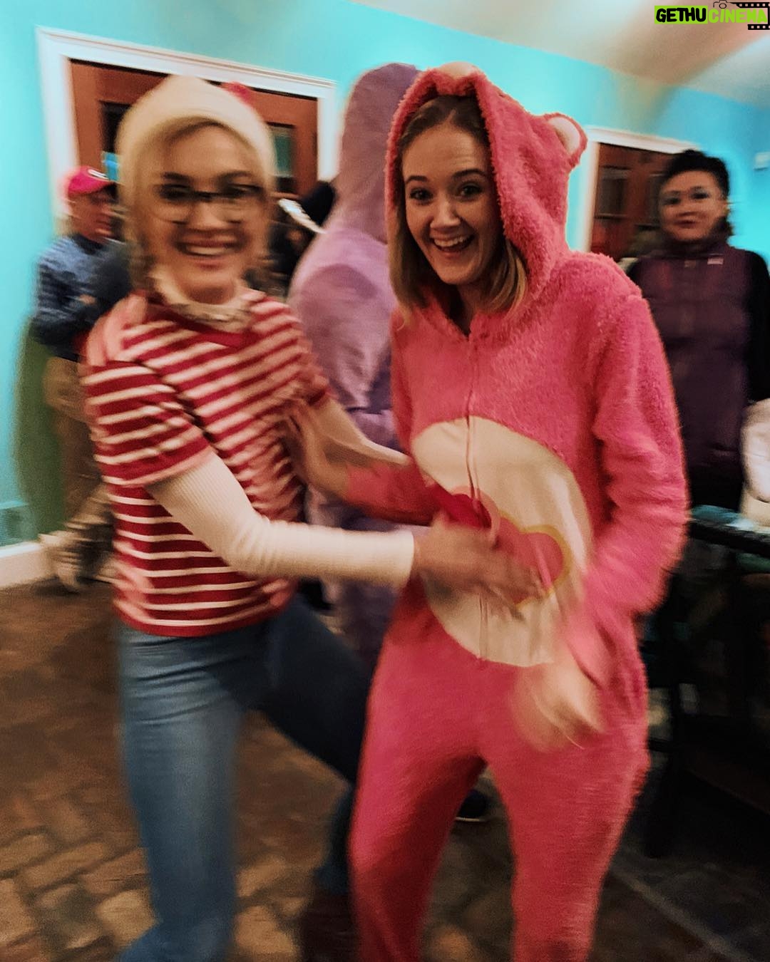 Skyler Samuels Instagram - My favorite effing care bear & soul sister & Frost sister & dog mama & carpool buddy & human lady @ambercerwin, I’m not sure I could love you more 💗 Happy birthday you sweet and brilliant light being! ✨🌟