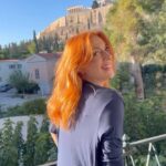 Smaragda Karydi Instagram - Τελευταίο Σαββατοκύριακο του φθινοπώρου και το αποχαιρετούμε με την απαραίτητη λάμψη κι ενα μοναδικό δωρο από @tecnoskin_derma 🌸