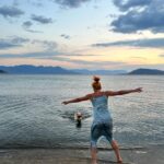 Smaragda Karydi Instagram - Φθινοπωρινά απογεύματα με τον οφίσιαλ @yiannisofficial